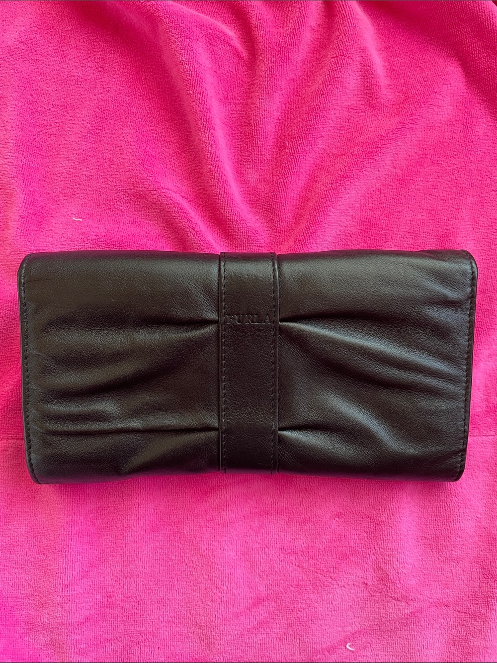 Mint Auth.Furla wallet Stunning with Fancy Bow Tie - Picture 11 of 14